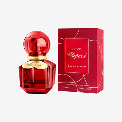 Chopard Love 30 ml – Eau de Parfum für Frauen – Würziger Blumenduft – Prächtige Noten von sechs ausgewählten Rosen, Jasmin, Mandarine und Patchouli – Parfum Damen – Roter Glasflakon