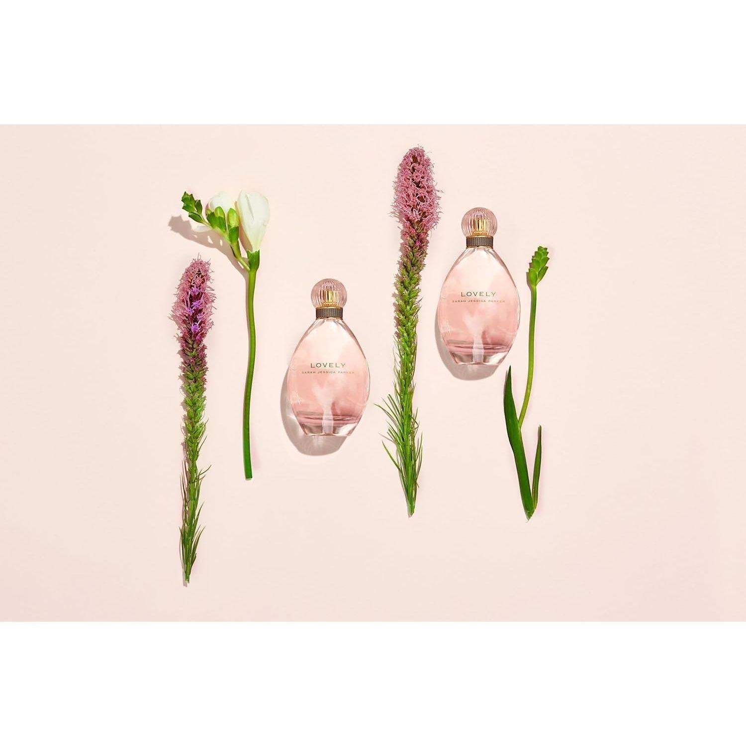 Sarah Jessica Parker Lovely Eau de Parfum für Frauen 50 ml Spray, zartes Damenparfüm, Eau de Parfum für Frauen für unterwegs, Damenparfüms – Original SJP