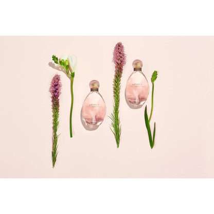 Sarah Jessica Parker Lovely Eau de Parfum für Frauen 50 ml Spray, zartes Damenparfüm, Eau de Parfum für Frauen für unterwegs, Damenparfüms – Original SJP