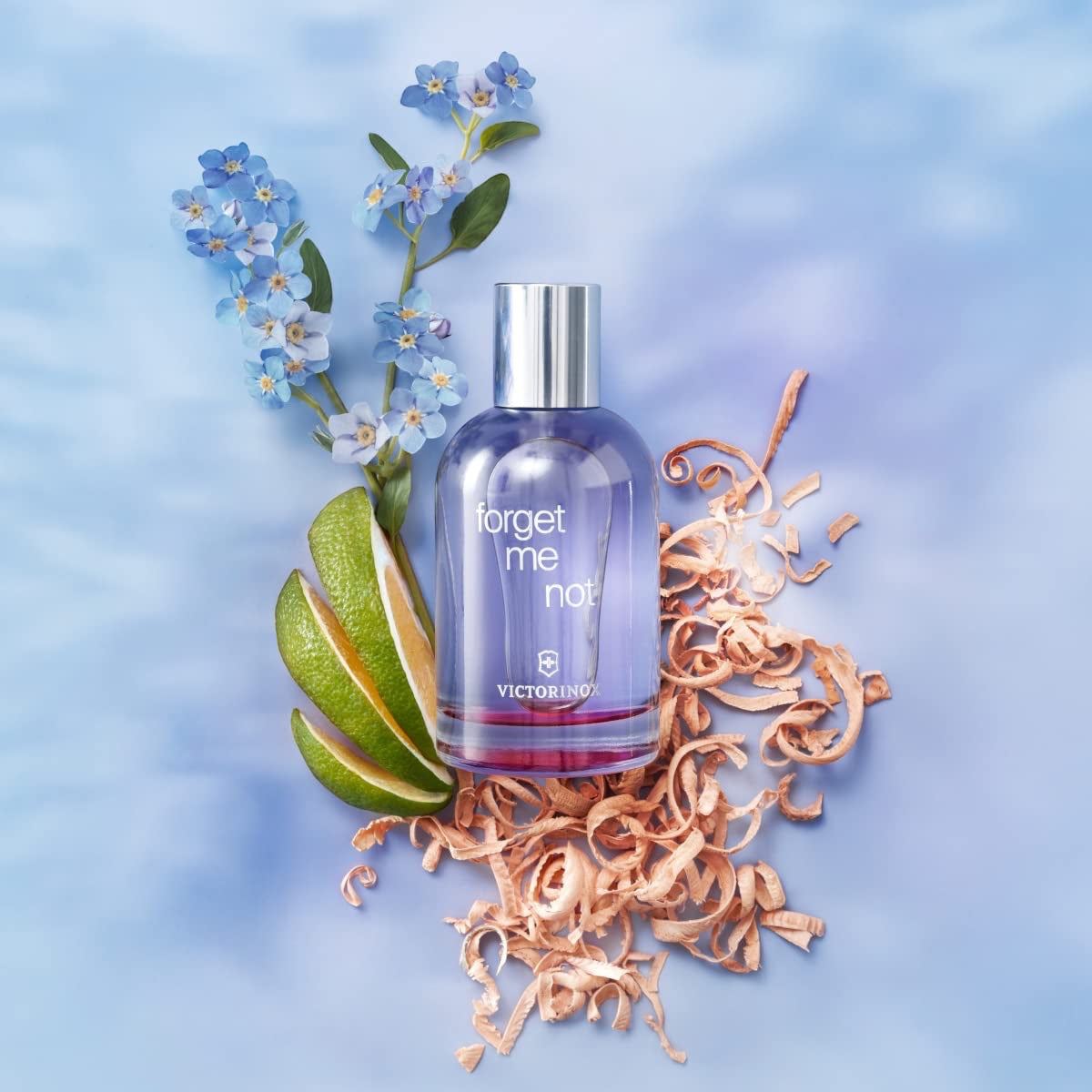 VICTORINOX Forget Me Not Eau de Toilette für Damen, Parfüm mit Hibiskus und Zedernholz, Blumig und frisch, 100 ml, V0000900