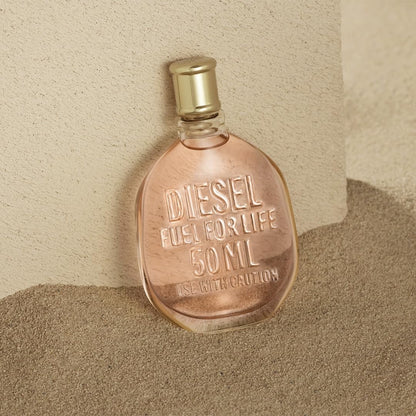 Diesl Fuel For Life Femme Parfüm Damen| Eau de Parfum| Parfum Damen| Damendüfte| Frauen Parfüm| Diesel Parfum| Bkumig und chypre Duft| 50 ml