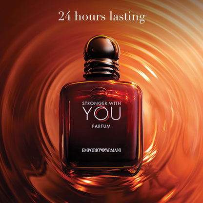Emporio Armani Stronger With You Parfum, Armani Beauty für Herren, Herrenduft, Holzig-warmer Amber-Duft, mit Rum, Bergamotte, Lavendel, Zedernholz und Vanille, 100ml