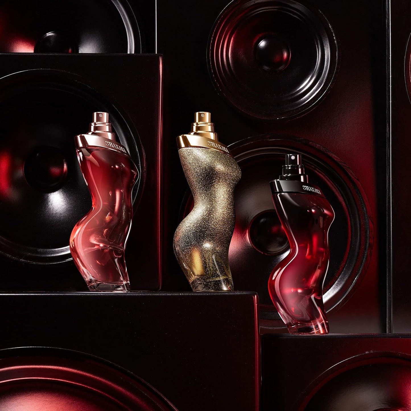 Shakira Perfumes – Dance Red Midnight by Shakira für Damen – Langanhaltend – Sexy, eleganter und femininer Duft – Süße und kräftige Noten – Ideal für tagsüber – 80 ml