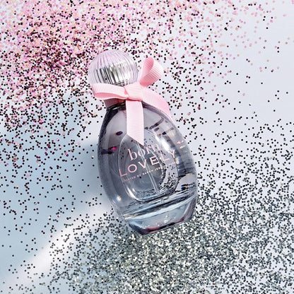 Sarah Jessica Parker Born Lovely Eau de Parfum für Frauen 30 ml Spray, blumiges Damenparfüm, Eau de Parfum für Frauen für unterwegs, Damenparfüms – Original SJP Parfüm