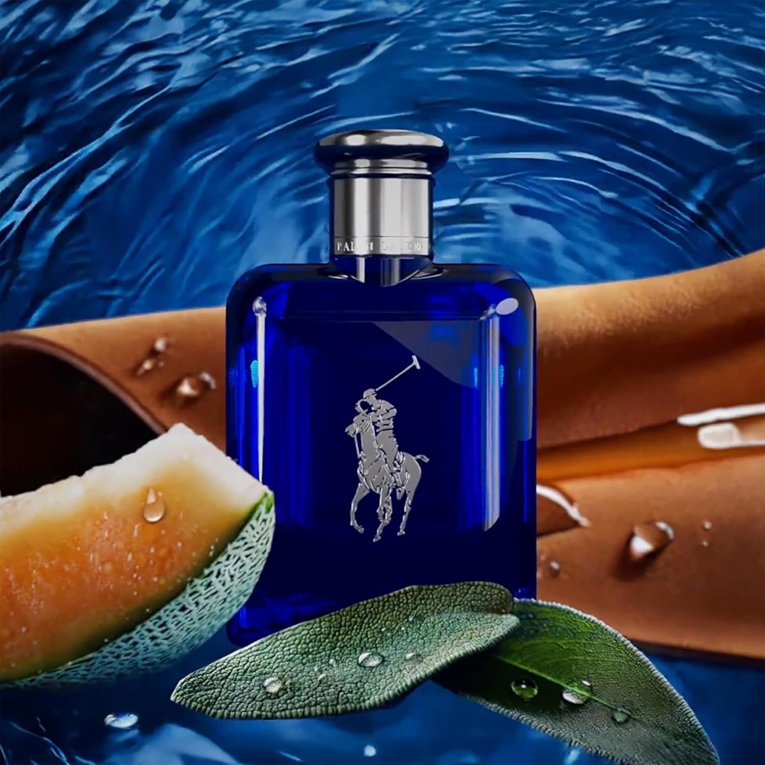 Ralph Lauren Polo Blue Eau de Toilette für Herren, erfrischend-aromatischer Duft mit Melone, Gurke & Mandarine, für den aktiven Mann