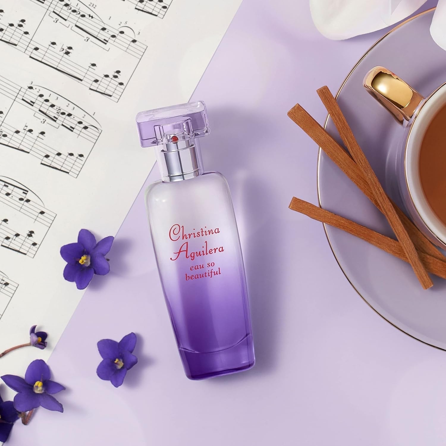 Christina Aguilera - Eau So Beautiful, Parfüm für Damen, mit Noten von Magnolie - 30 ml
