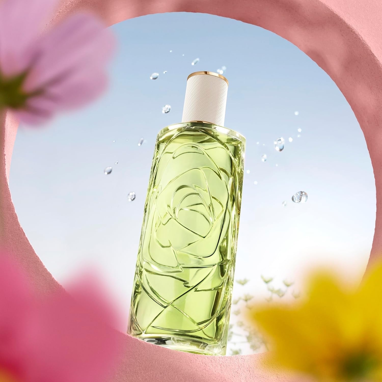 Lancôme Les Ô Ôff Now Eau de Toilette, blumig-fruchtiger Damenduft, langanhaltender Duft aus Le Domaine de la Rose in Grasse & einem sinnlichen Sandelholz-Akkord, 100ml