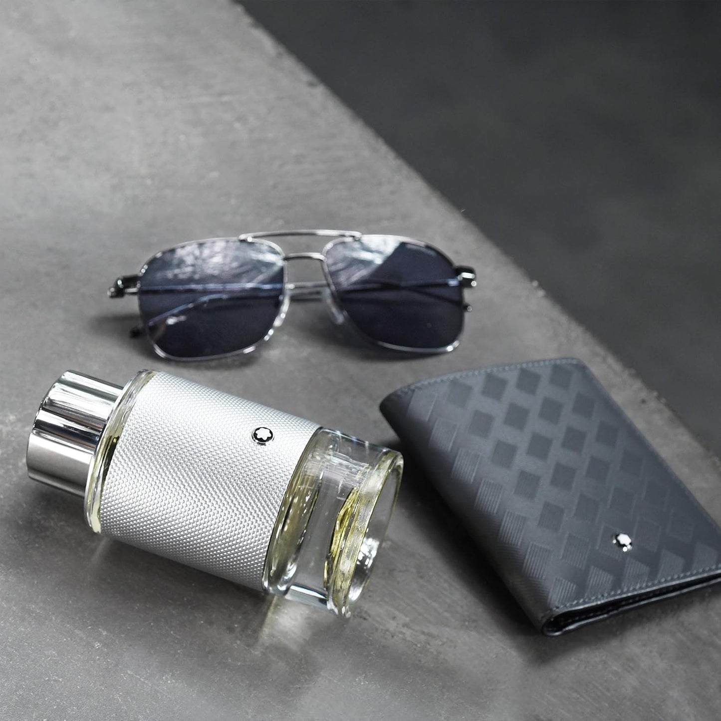 Montblanc Explorer Platinum Geschenkset Eau de Parfum 60 ml, Duschgel 100 ml