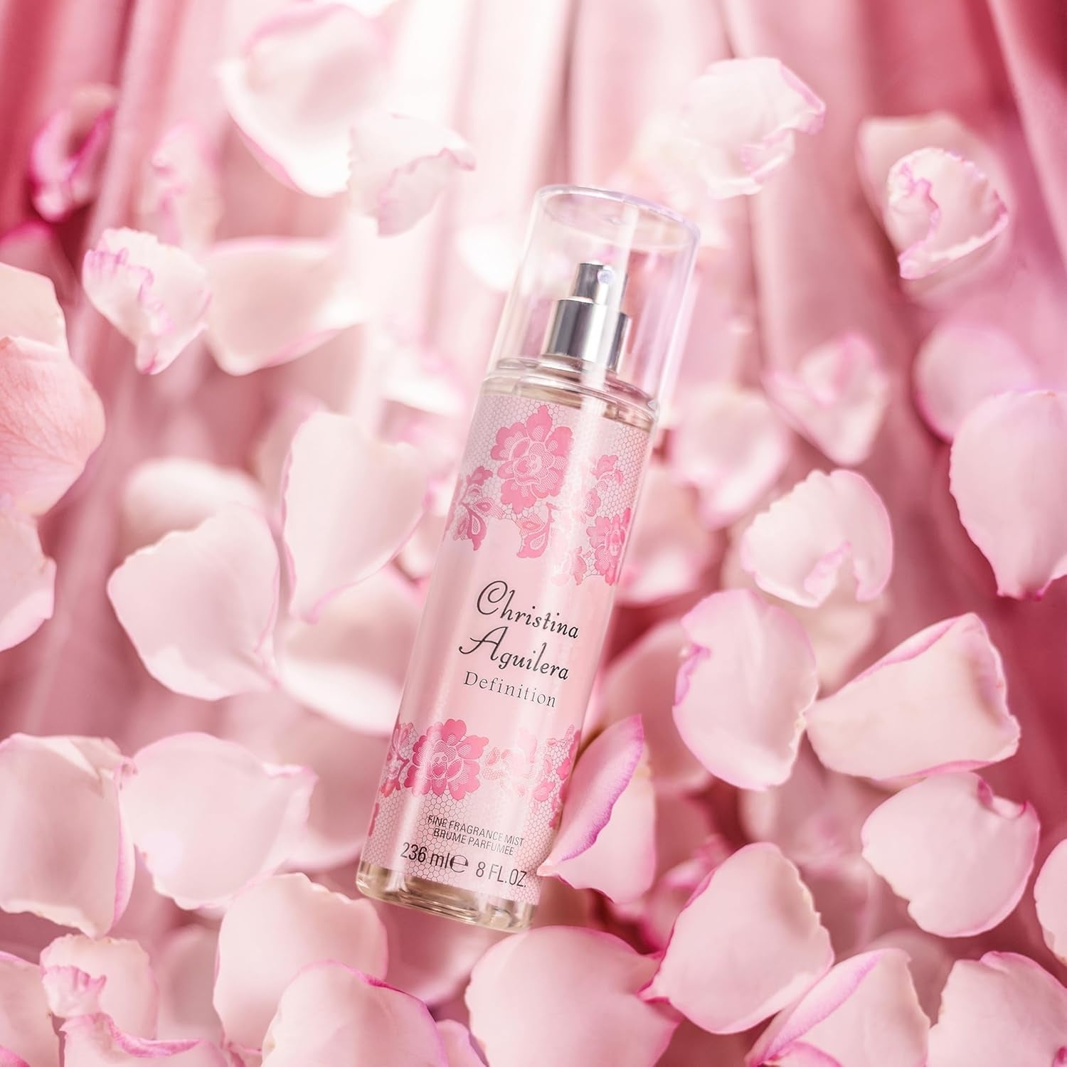 Christina Aguilera - By Night Fine Fragrance Mist, Damen-Körperparfüm, mit Pfirsichblüte, blumiger, orientalischer und fruchtiger Duftnote, ideal für den Sommer, Parfum für Frauen
