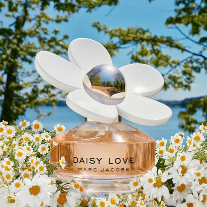 Marc Jacobs Daisy Love Eau De Toilette 50 ml