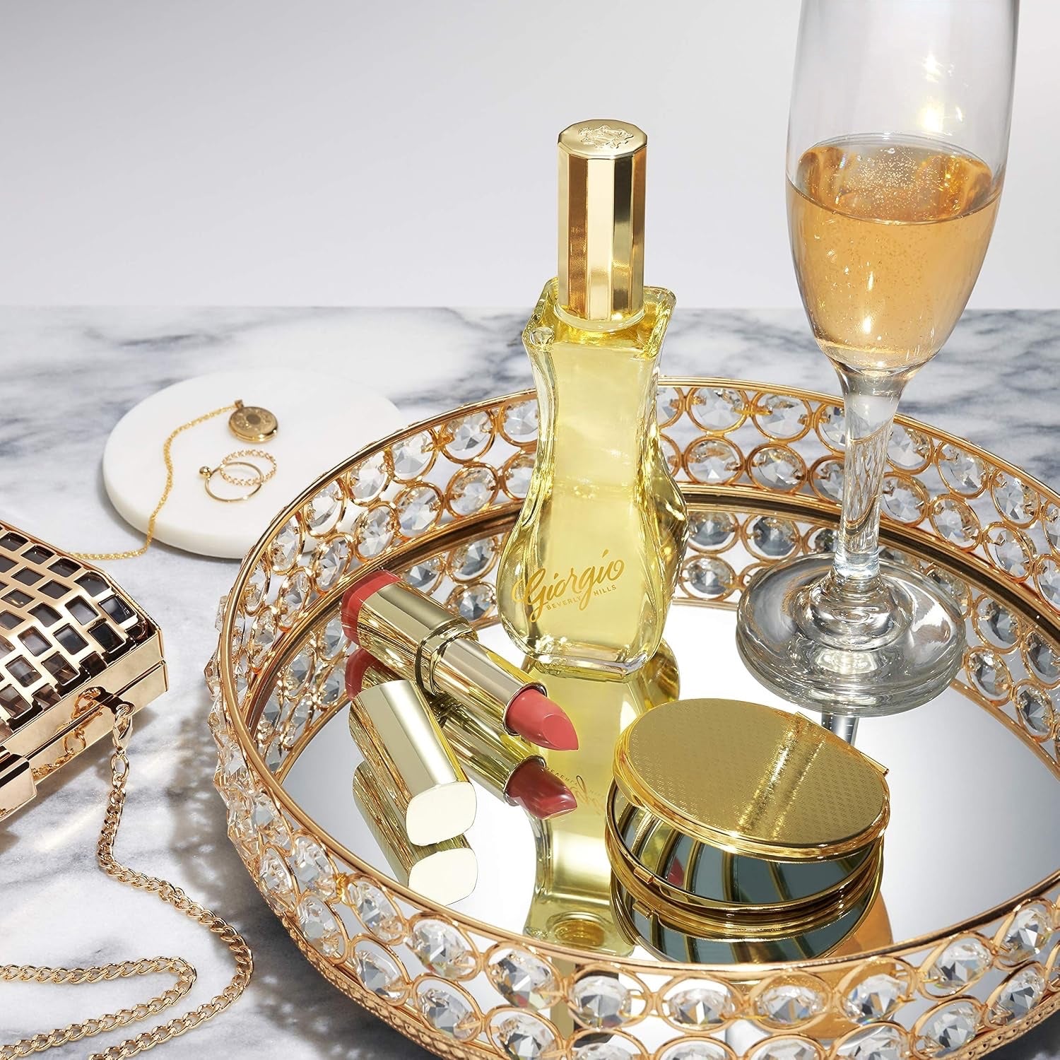 Giorgio Beverly Hills - Geschenkset: Eau de Toilette Spray, Blumiger Duft 90 ml + Körpercreme 50 ml, Geschenkbox für Damen