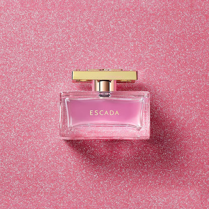 Escada Especially Eau de Parfum, frisch-blumiger Damenduft für glamouröse Frauen