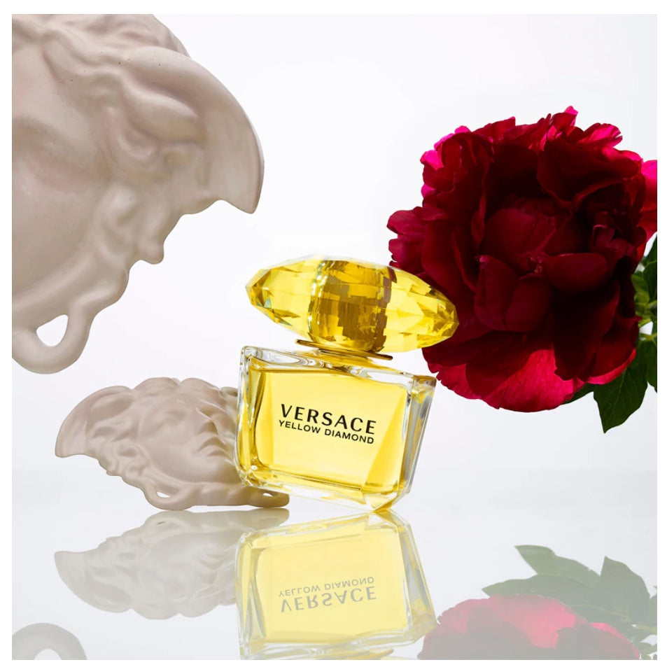 Versace Yellow Diamond Eau De Toilette 90 ml (woman)